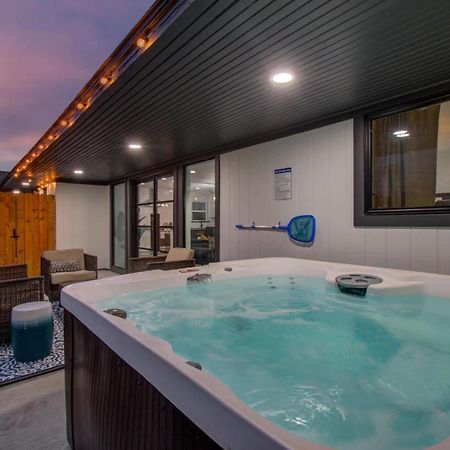 5-Bd Modern Central Getaway W Hot Tub - Mins To Dt Houston Exterior foto